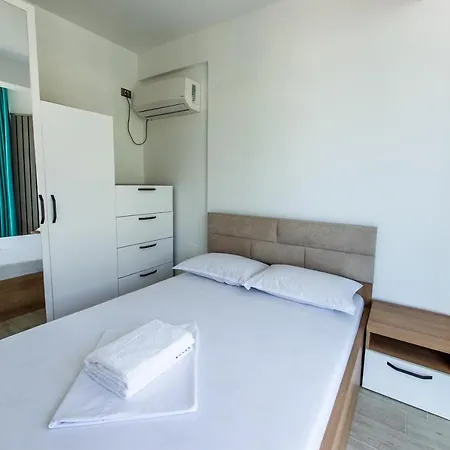 Alezzi Beach - Royal Suites