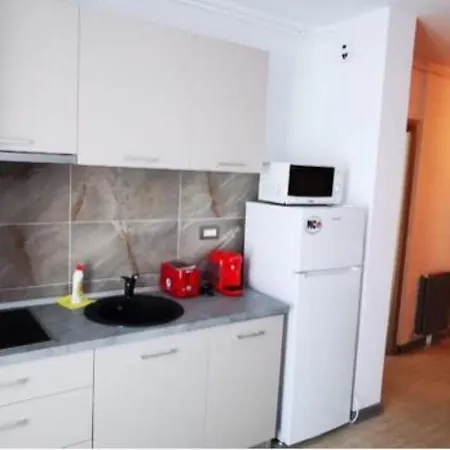 Appartamento Alezzi Beach - Royal Suites *